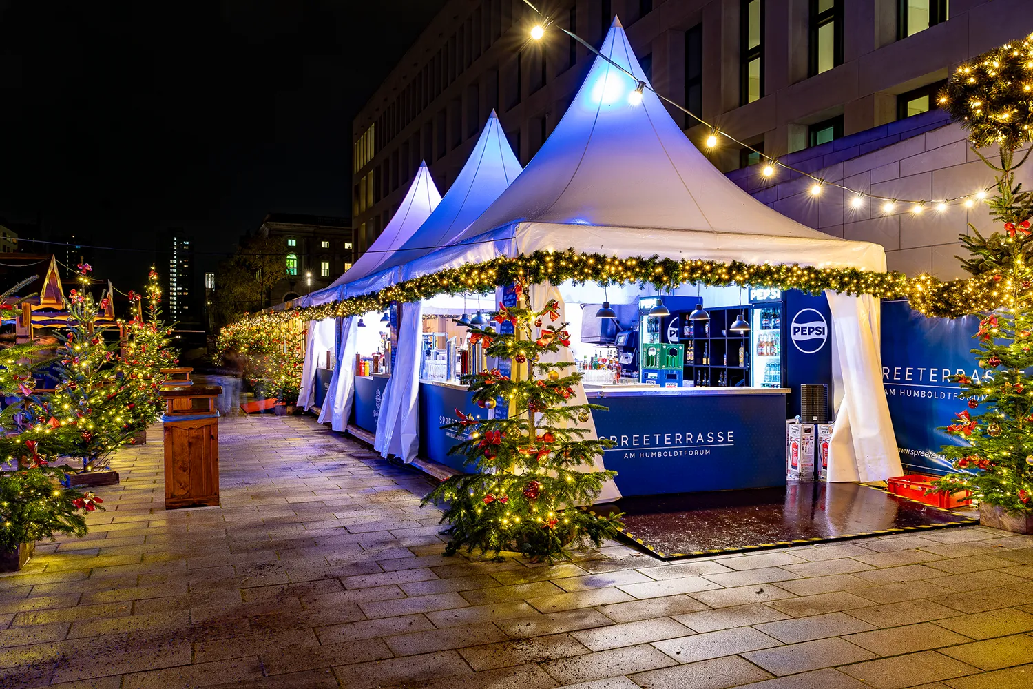 Spreeterrasse-am-Humboldtforum-3