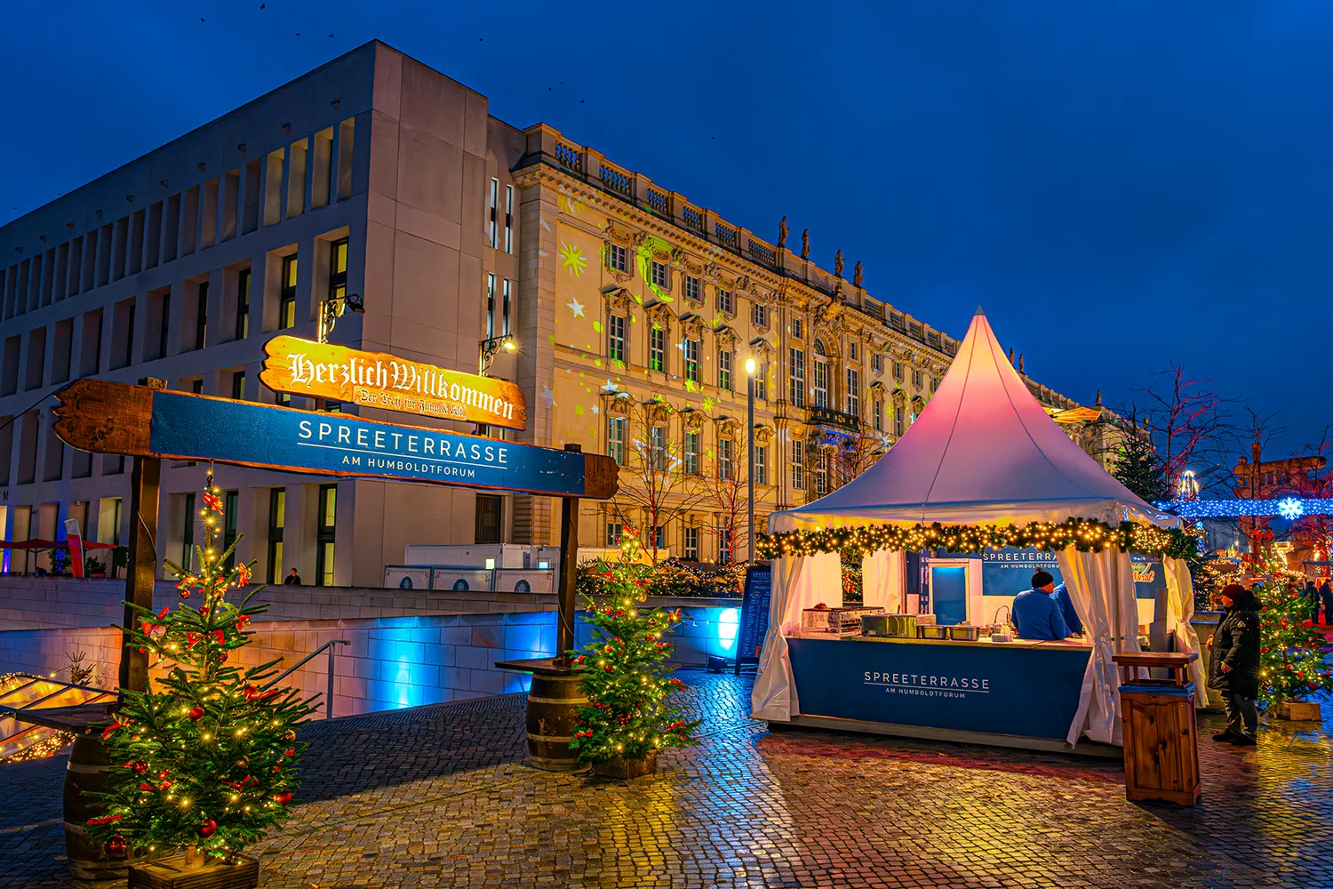 Spreeterrasse-am-Humboldtforum-5